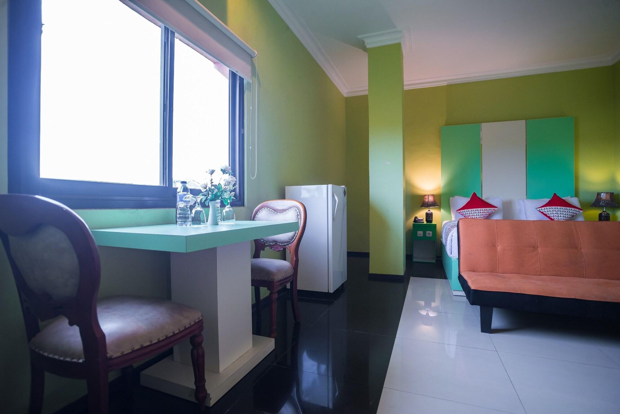 Royal Park Hotel Samarinda Exterior foto
