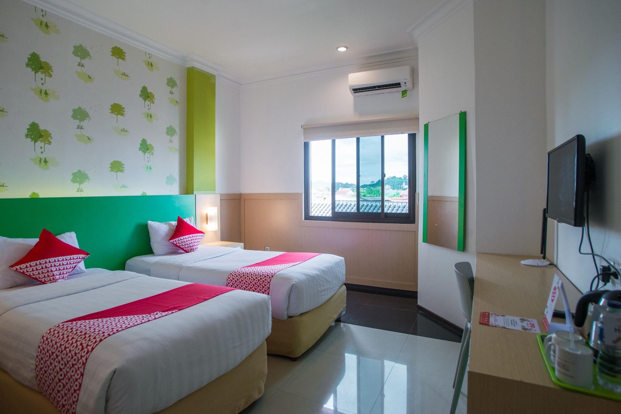 Royal Park Hotel Samarinda Exterior foto