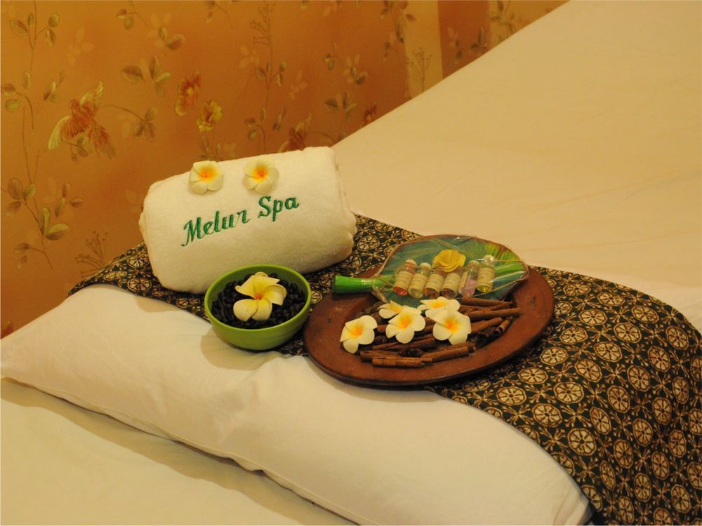 Royal Park Hotel Samarinda Exterior foto